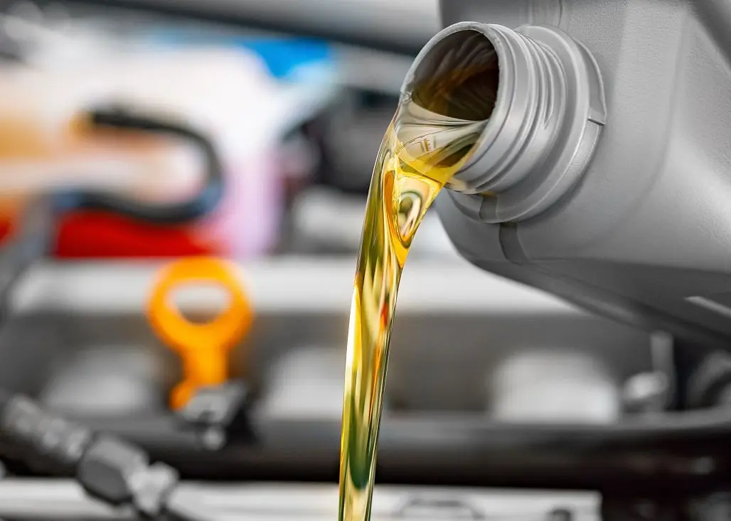 如何更換高低溫沖擊試驗(yàn)箱的冷凍油？